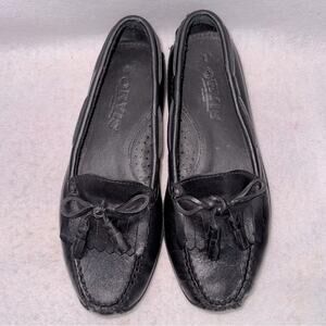 Women’s Orvis Leather Driving Shoes Moccasins Black Kiltie Tassel Loafers size 6